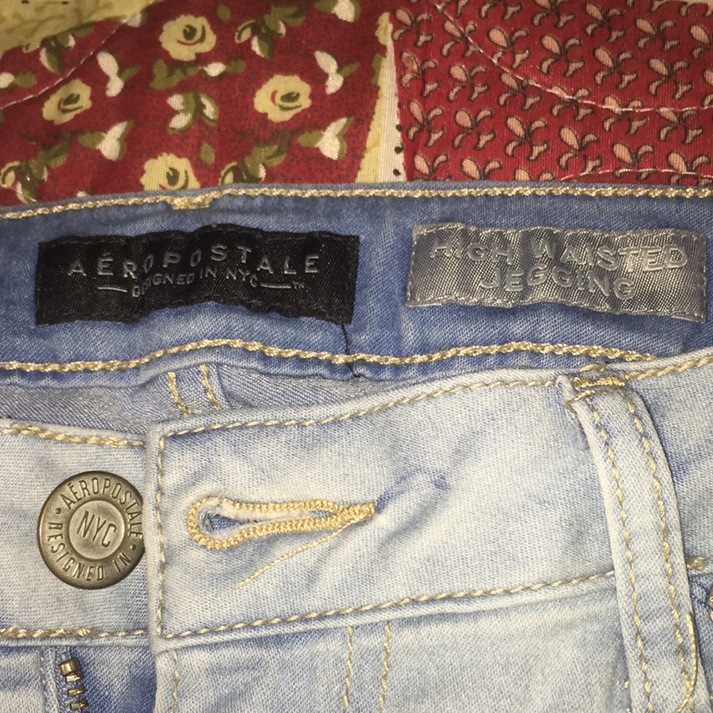 Lift wash Aeropostale skinny jeans only worn once
